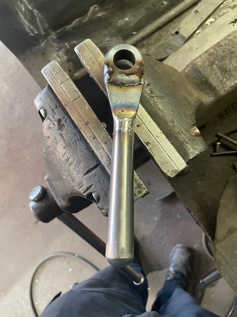 230505 Griff vorgefertigt