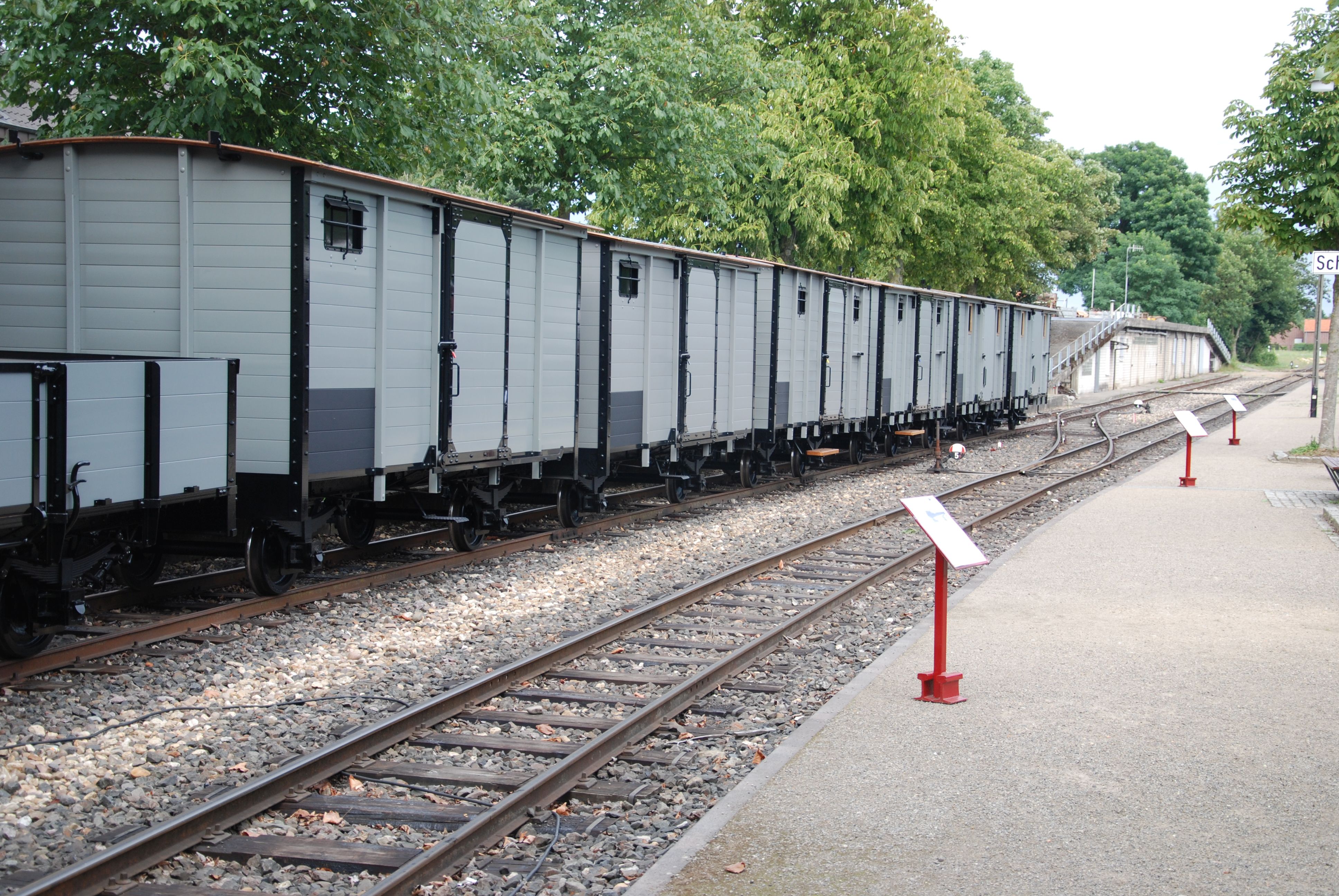 Parade der grauen G Wagen